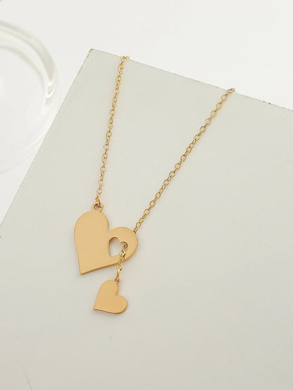 Collar creativo de corazon hueco