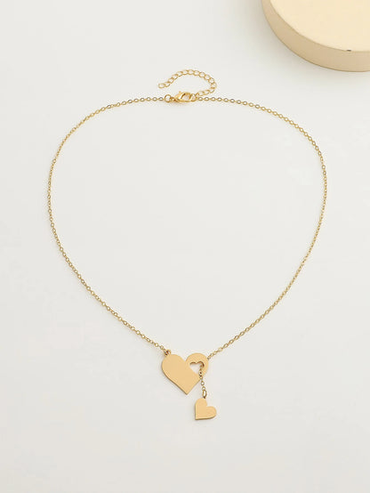Collar creativo de corazon hueco